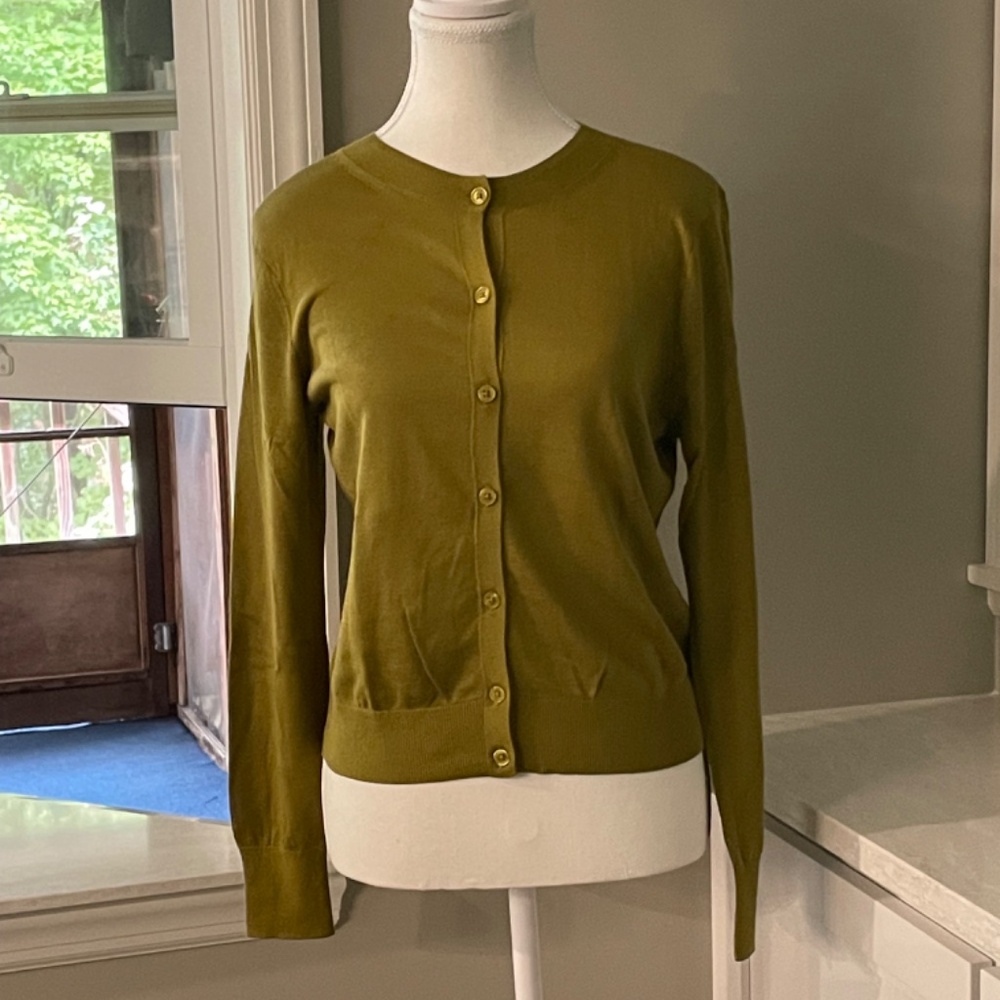 NWT Banana Republic Factory Tarragon Green Cardigan Size PS